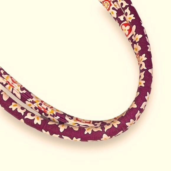 Beautiful NWOT Vera Bradley Medallion Bowler Purse Satchel Handbag  Retired - Picture 13 of 13